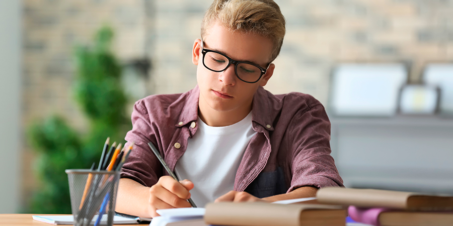 Como criar hábitos sólidos e manter a disciplina nos estudos